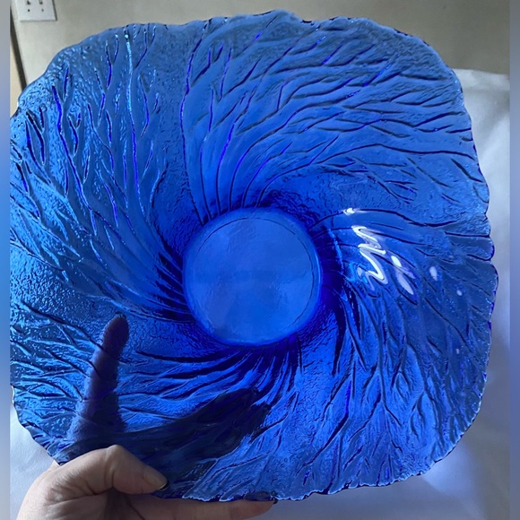 Lasisepat Mantsala Other - “Metsä"' Bowl by Pertti Kallioinen for Lasisepät Mäntsälä Finnish MCM Blue Bowl